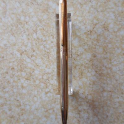 stylo b010314